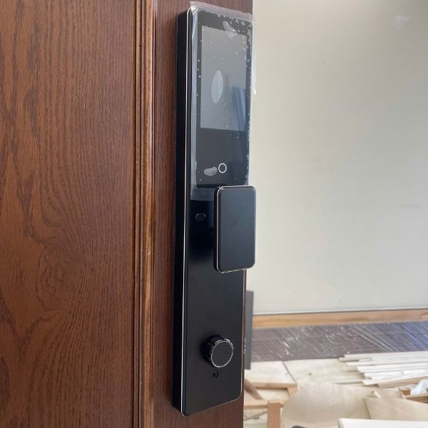 Khóa cửa vân tay Kardos SmartLock A8 Plus CNC Đen Face ID 3D