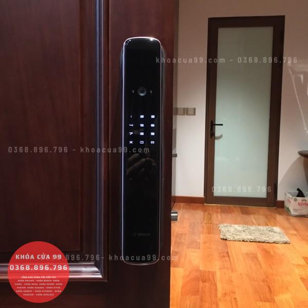 Khóa cửa Bosch EL800FV face ID