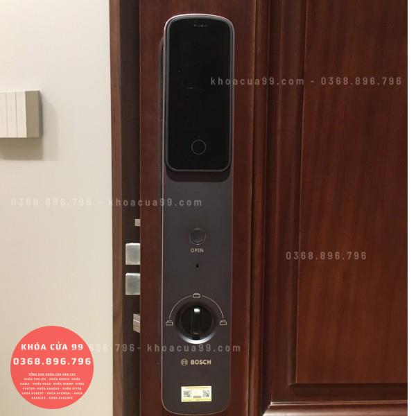 Khóa cửa Bosch EL800FV face ID
