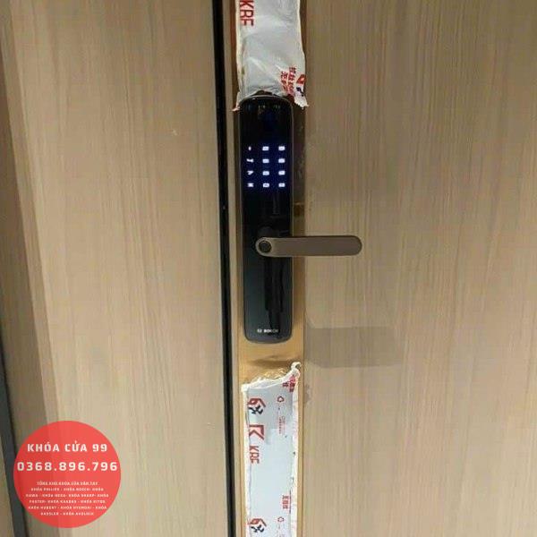 Khóa cửa vân tay Bosch ID60 