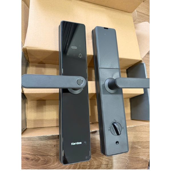 Khóa cửa vân tay Kardos SmartLock L8 Đen