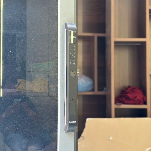 Khóa cửa vân tay Kardos SmartLock La5 Pro Face ID 3D