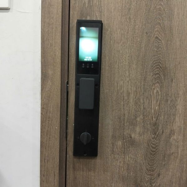 Khóa cửa vân tay Kardos SmartLock X5 Pro Face ID 3D